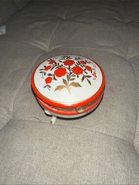 vintage Isco ceramic trinket box